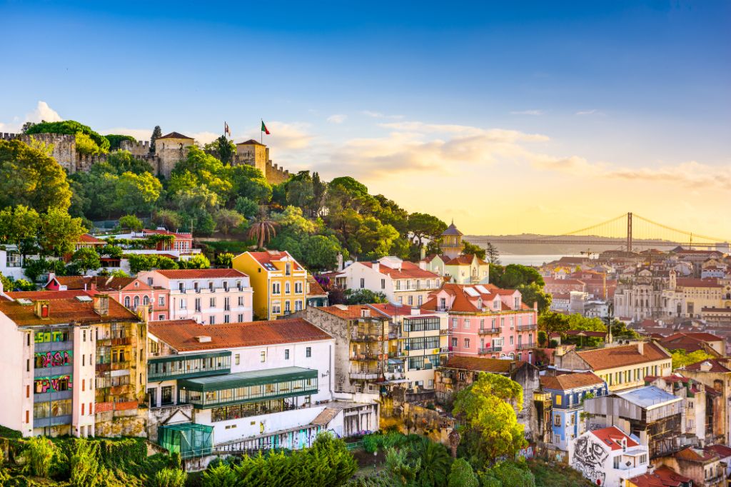 Blick auf das Castelo de São Jorge in Lissabon