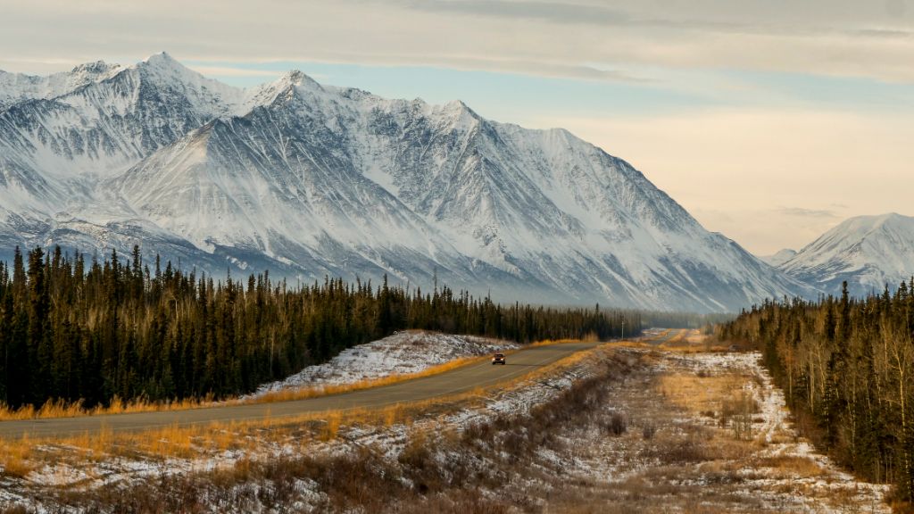 Kanadischer Highway zum Kluane Park